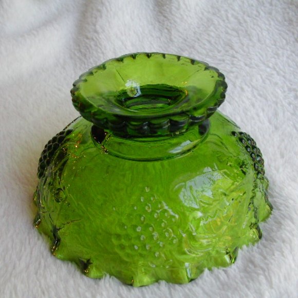 Vintage Pedestal Green Dish Grape and Vine 1940's - Picture 3 of 5